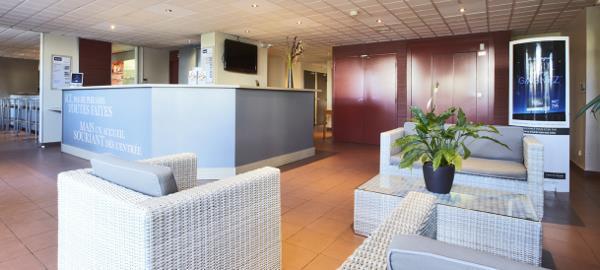 Hotel Kyriad Toulon Est Hyeres La Garde